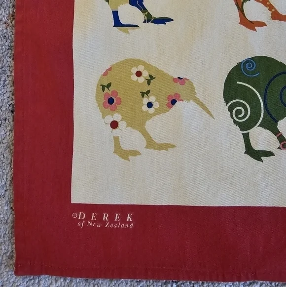 New Zealand Kiwi Decorative Towel - Super Colorful and Unique! - Picture 3 of 9